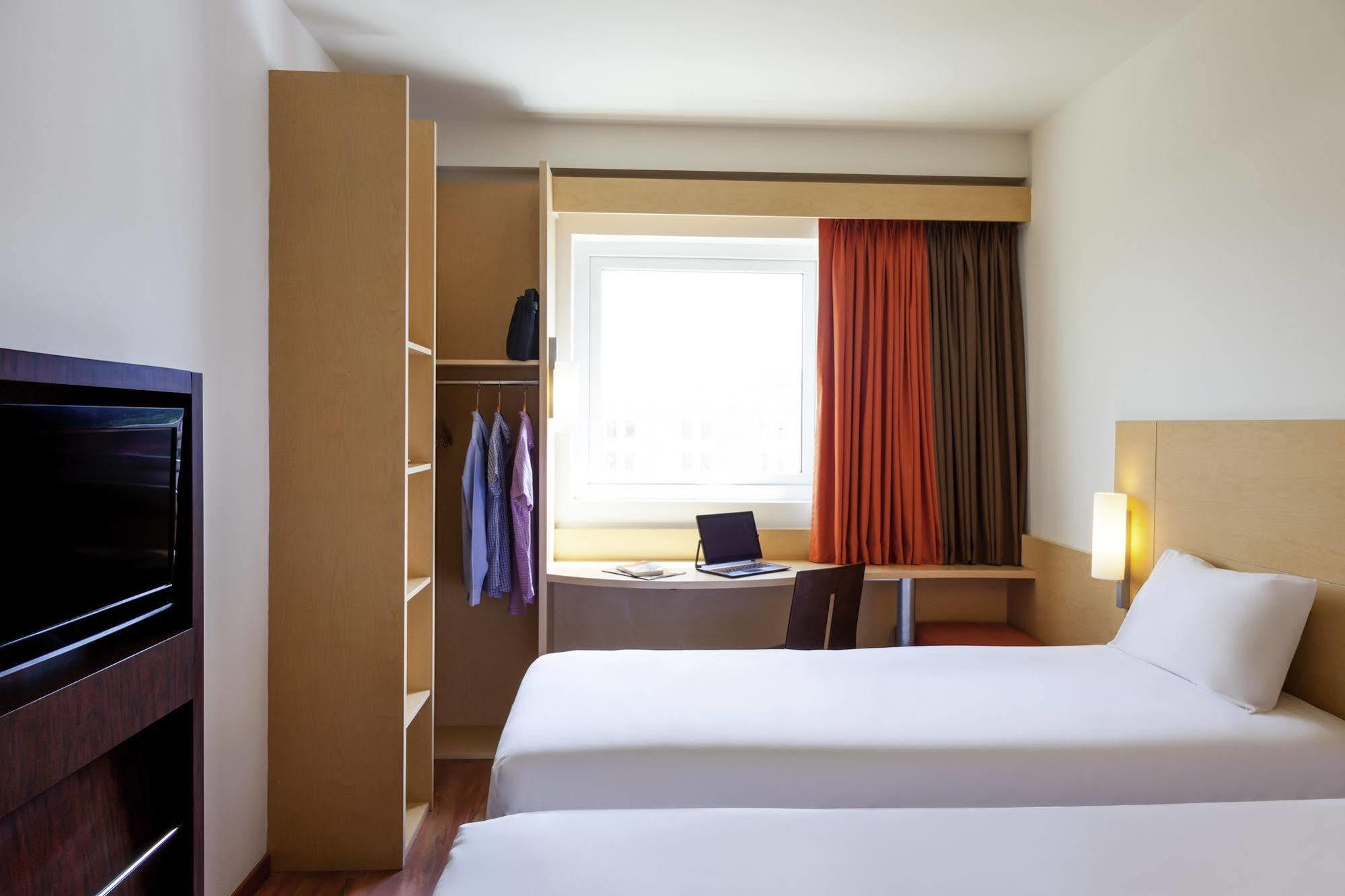 Ibis Hermosillo Exterior photo